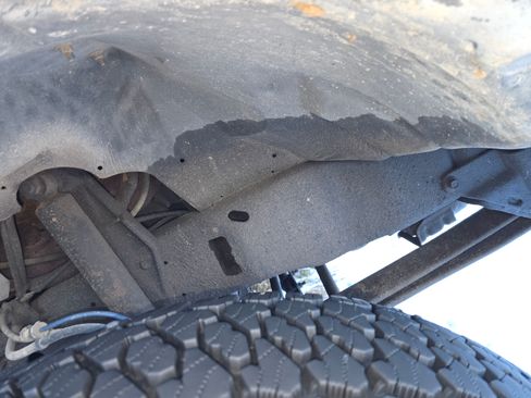 Used 2000 Ford F350 4x4 Crew Cab DRW Super Duty image 4