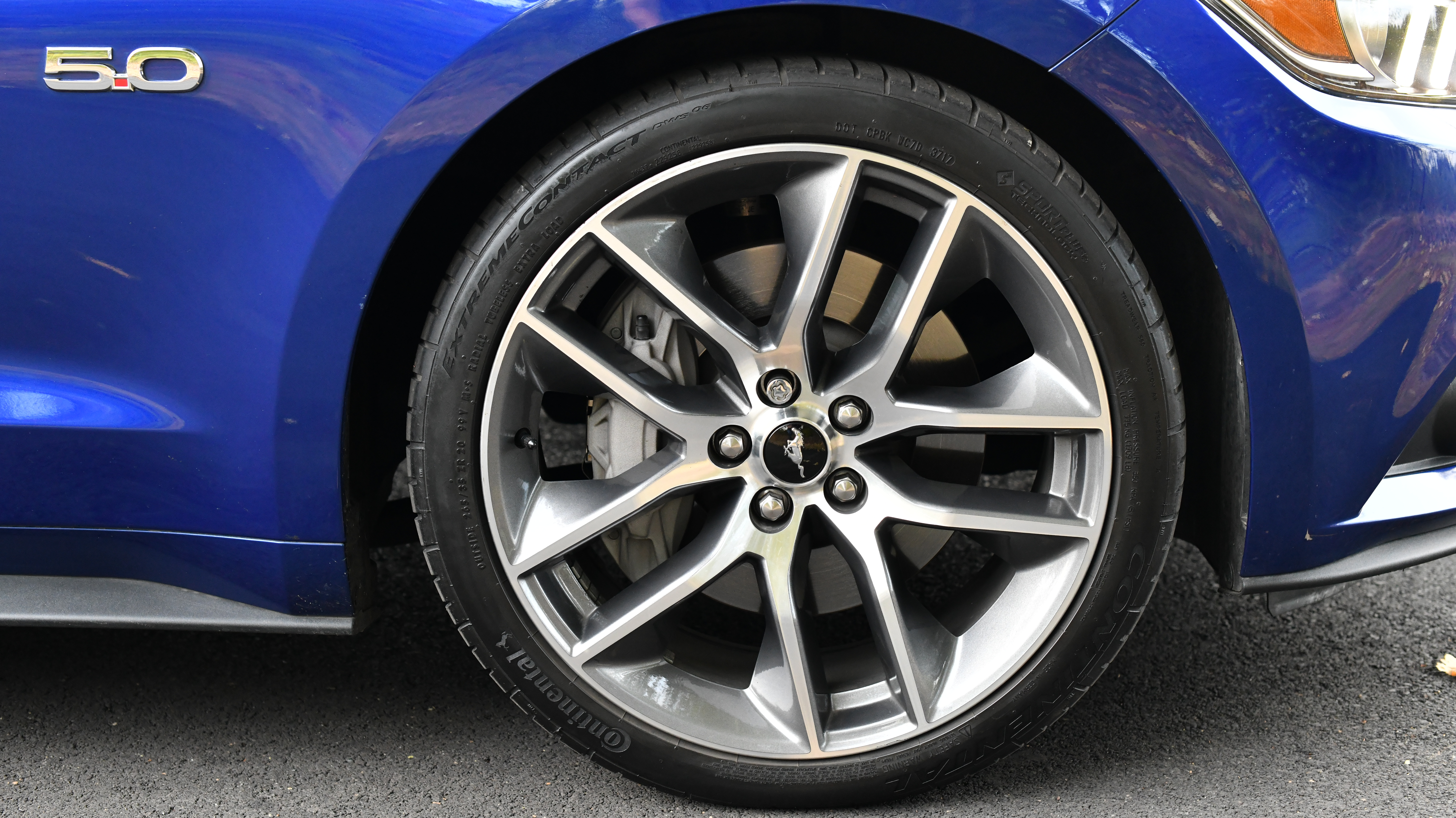 Used 2015 Ford Mustang GT Premium w/ Enhanced Security Package RWD image 13
