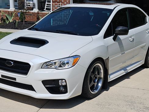 Used 2015 Subaru WRX Premium image 2