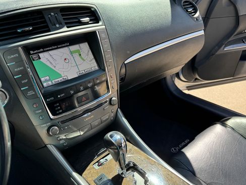 Used 2012 Lexus IS 250C 250C Convertible 2D w/ Luxury Pkg image 13