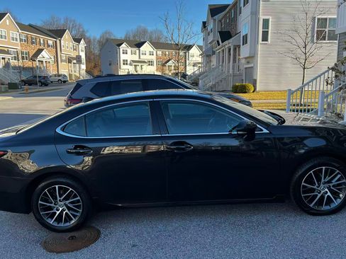 Used 2017 Lexus ES 350 image 4