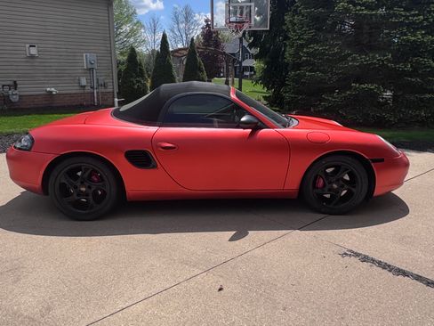Used 2001 Porsche Boxster S RWD image 8
