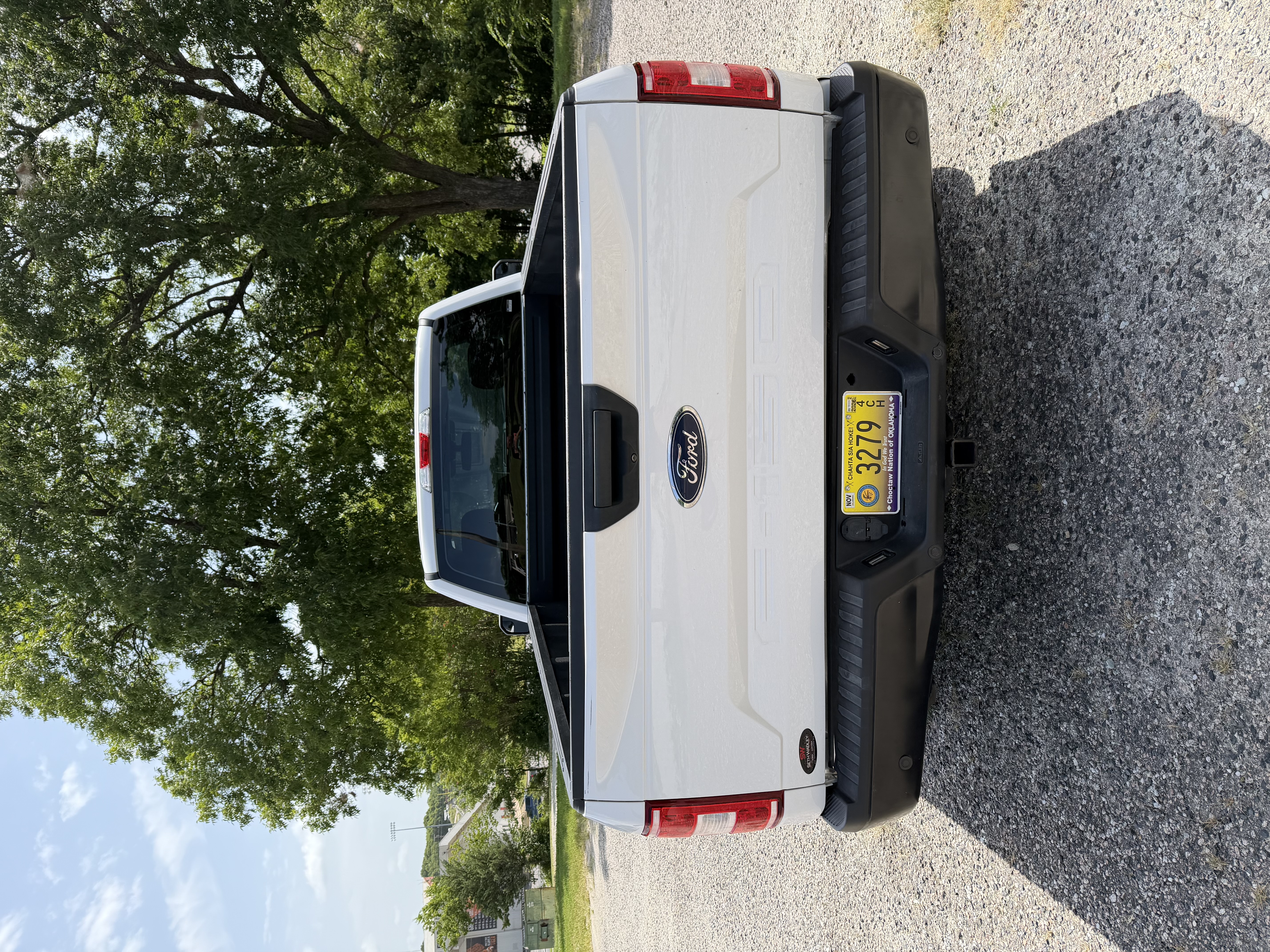 Used 2020 Ford F150 XL w/ Trailer Tow Package RWD image 8