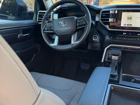Used 2024 Toyota Tundra SR5 image 10