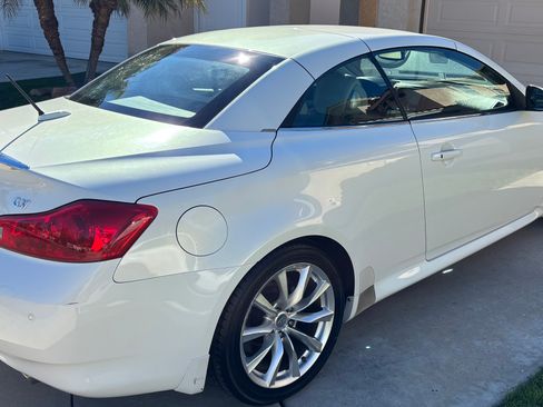 Used 2013 INFINITI G37 Sport w/ Premium Pkg image 11
