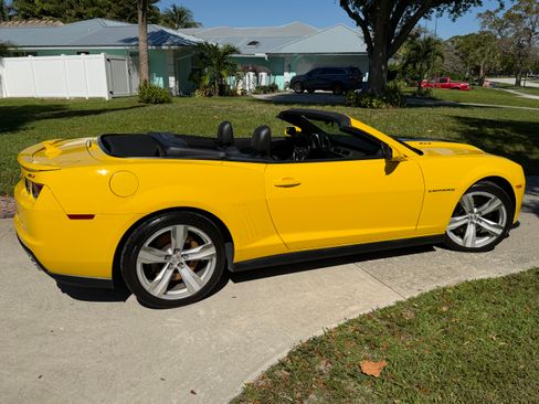 Used 2013 Chevrolet Camaro ZL1 image 6