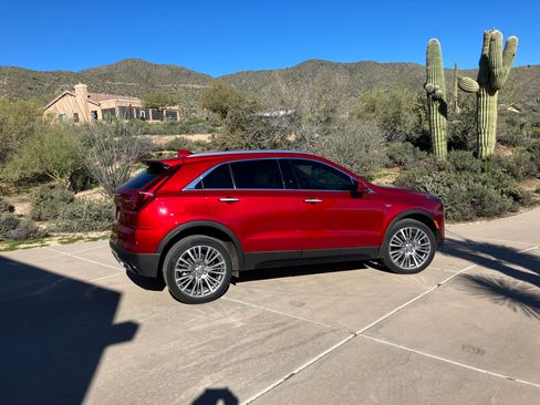 Used 2024 Cadillac XT4 Premium Luxury w/ Cold Weather Package image 2