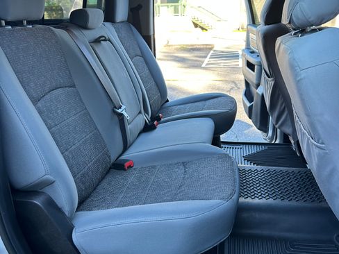 Used 2018 RAM 2500 Big Horn image 9