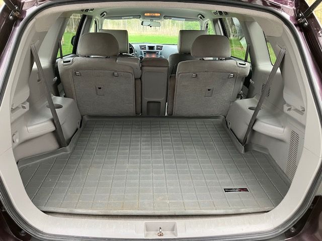 Used 2013 Toyota Highlander 4WD w/ Cold Weather Pkg image 12
