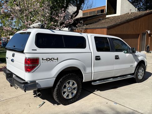Used 2014 Ford F150 XLT w/ Equipment Group 302A Luxury image 5