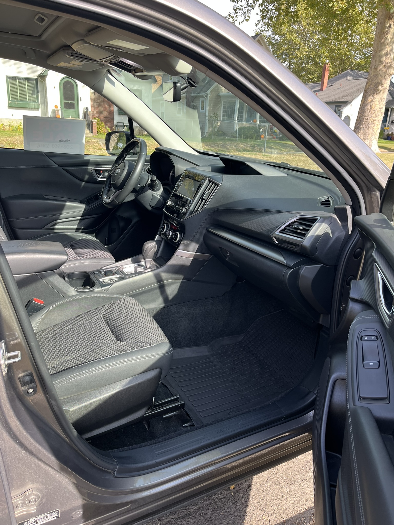 Used 2021 Subaru Forester Premium AWD/4WD image 10