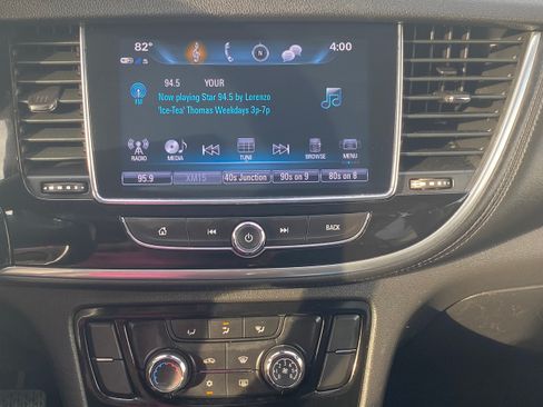 Used 2020 Buick Encore Preferred image 12