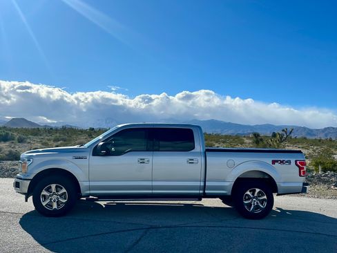 Used 2019 Ford F150 XLT w/ Equipment Group 302A Luxury image 4