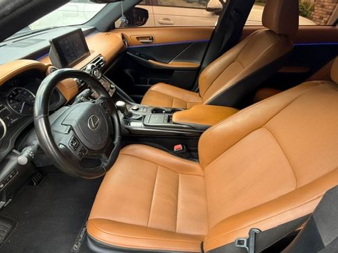 Used 2021 Lexus IS 300 w/ Accessory Package RWD image 11