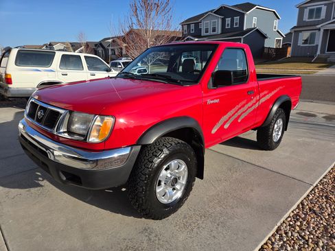 Used 1998 Nissan Frontier XE image 22