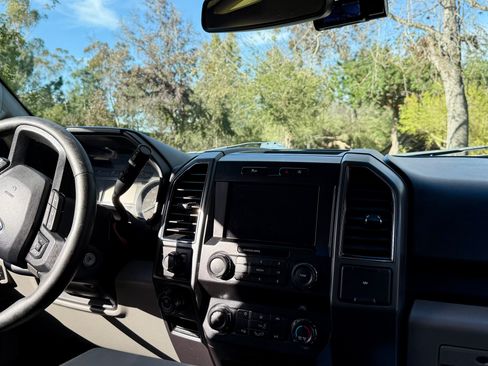 Used 2019 Ford F150 XLT w/ Equipment Group 301A Mid image 9