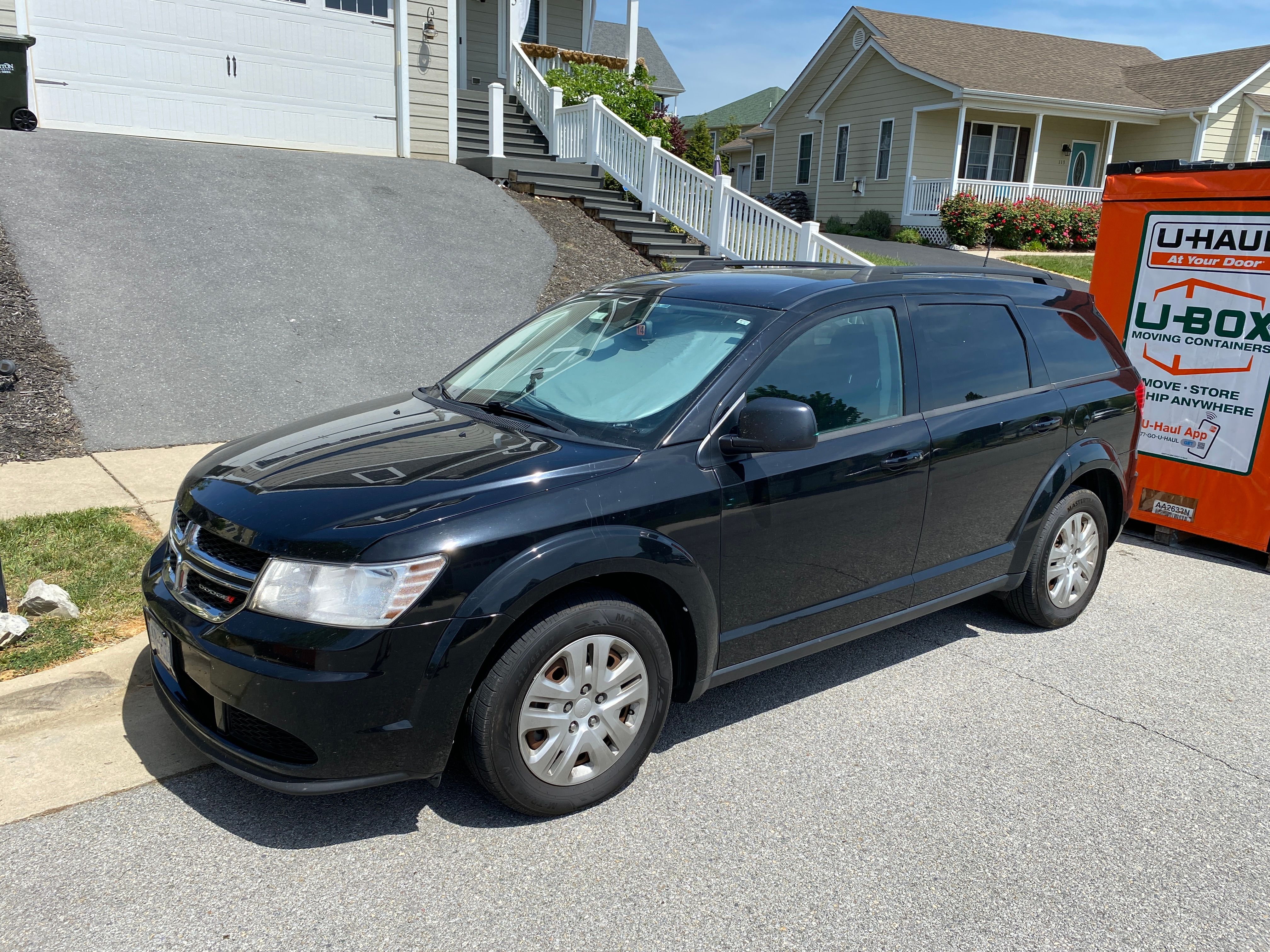 Used 2018 Dodge Journey SE w/ Popular Equipment Group FWD image 2