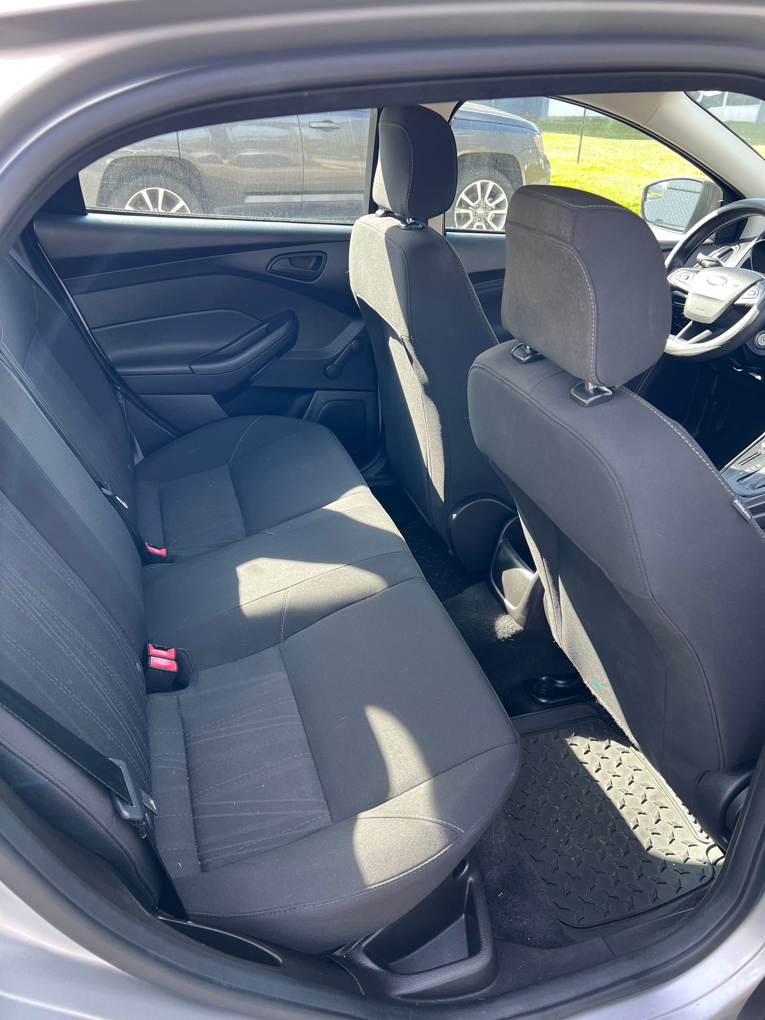 Used 2017 Ford Focus S FWD image 9