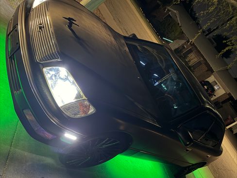 Used 1999 Lexus LS 400 image 1