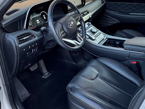 Used 2022 Hyundai Palisade Calligraphy w/ Winter Package image 10