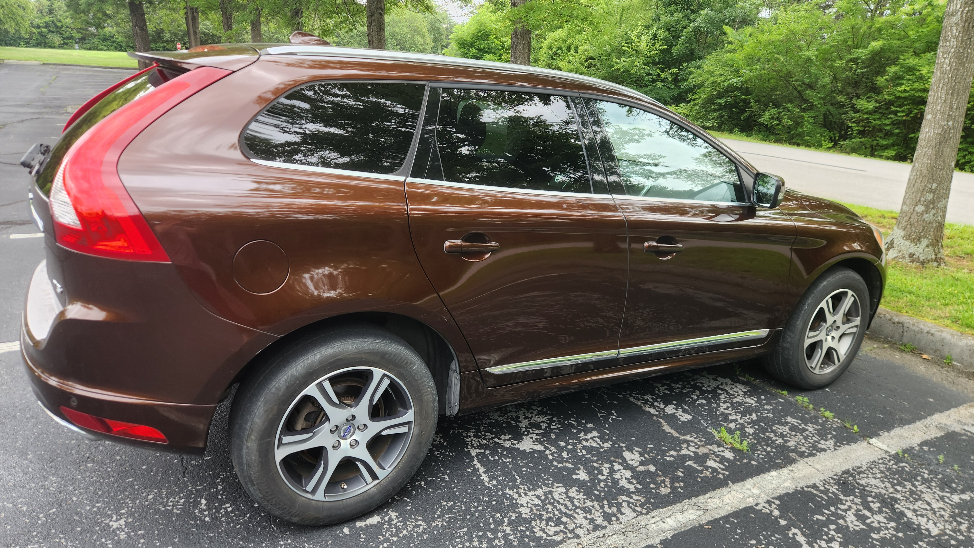 Used 2015 Volvo XC60 T5 Premier FWD image 1