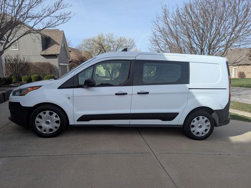 Used 2019 Ford Transit Connect XL image 14
