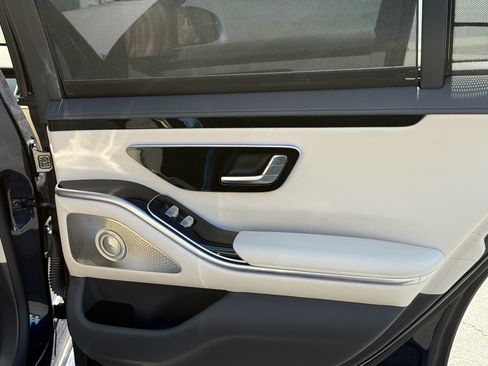 Used 2022 Mercedes-Benz S 500 4MATIC image 19