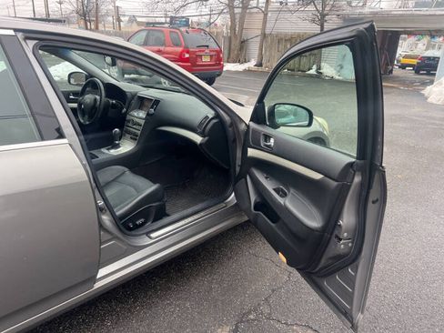 Used 2007 INFINITI G35 Journey w/ Premium Pkg image 9