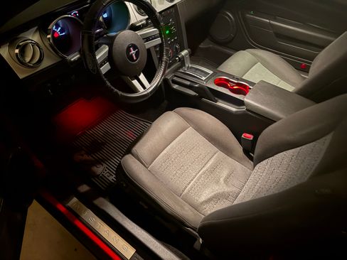 Used 2009 Ford Mustang Coupe image 16