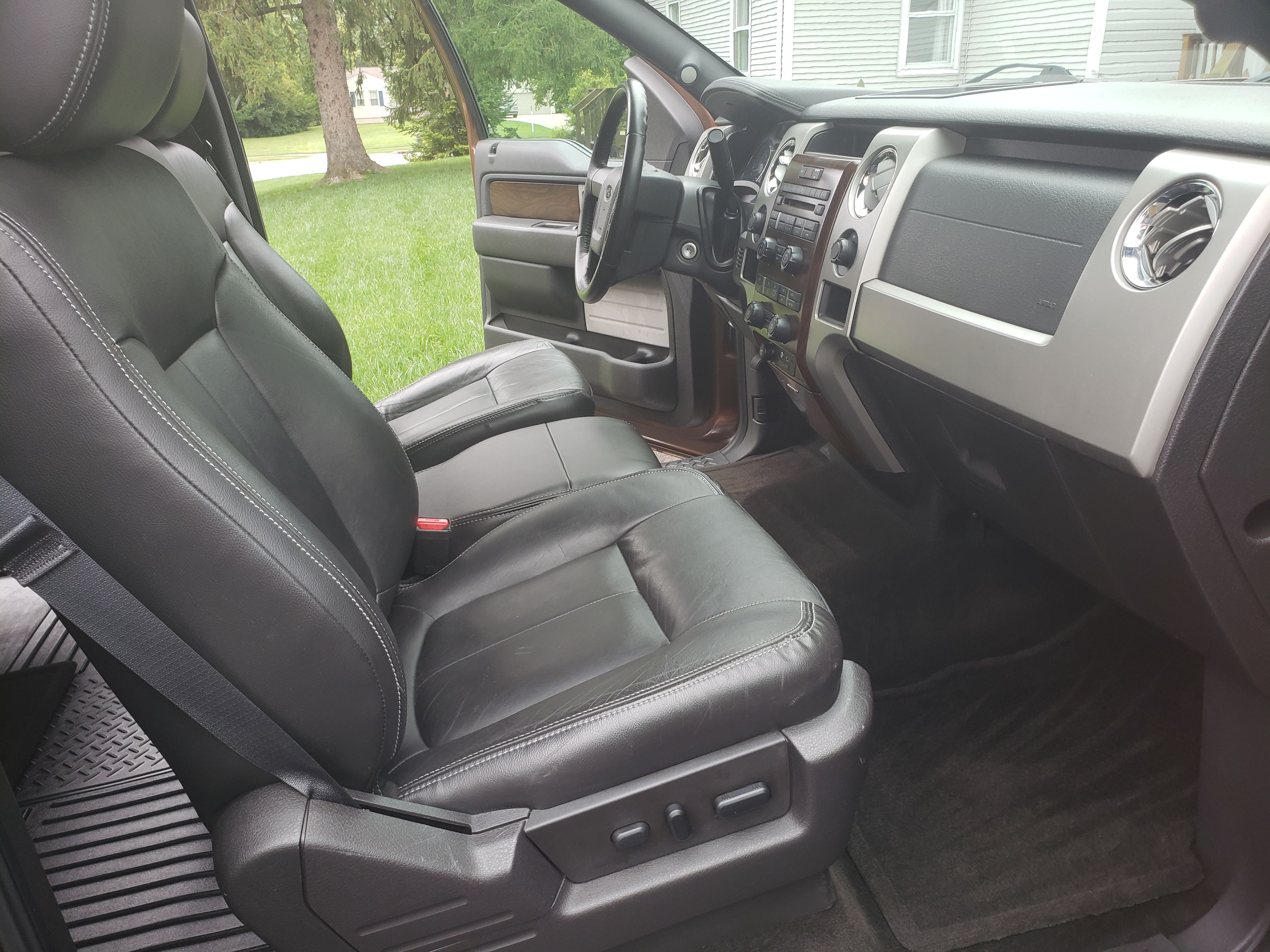 Used 2012 Ford F150 Lariat w/ Lariat Plus Pkg AWD/4WD image 30