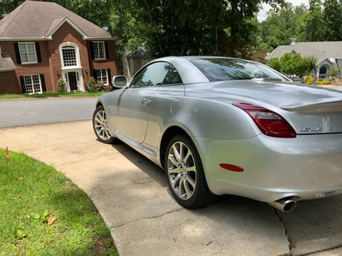 Used 2009 Lexus SC 430 Convertible RWD image 15