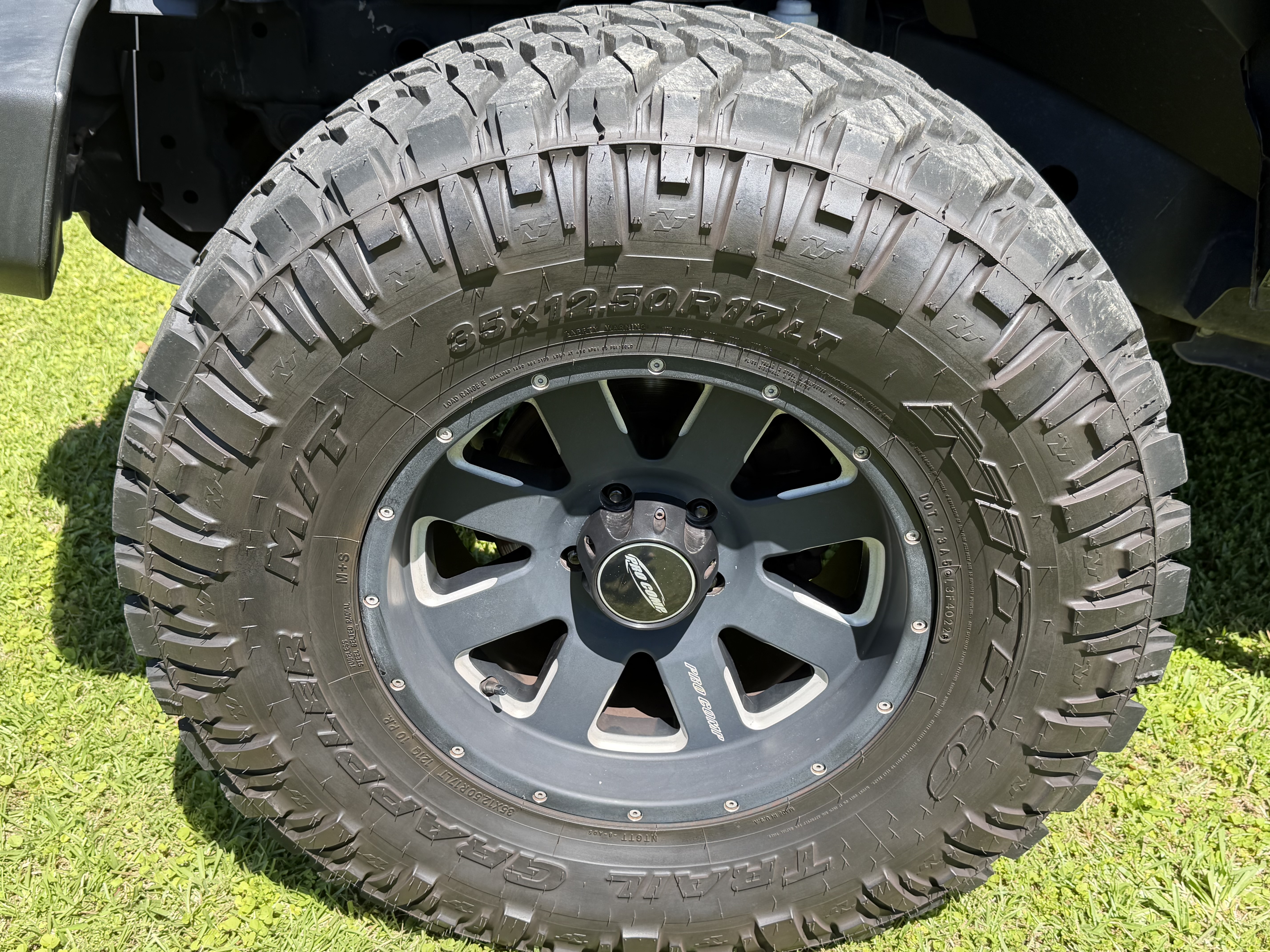 Used 2015 Jeep Wrangler Unlimited Sport AWD/4WD image 14