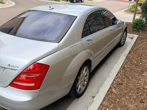 Used 2008 Mercedes-Benz S 550 4MATIC image 8