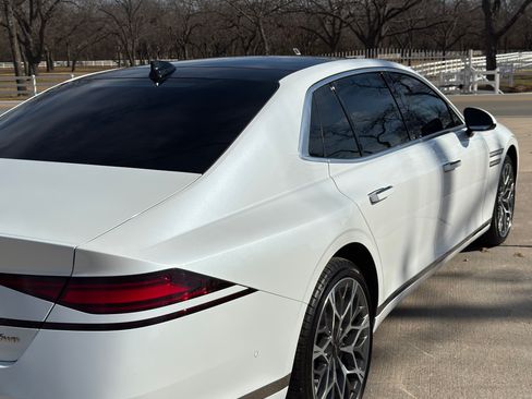 Used 2024 Genesis G90 3.5T image 8