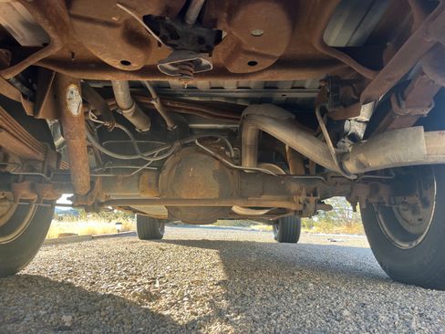 Used 1999 Chevrolet Tahoe 4WD image 13