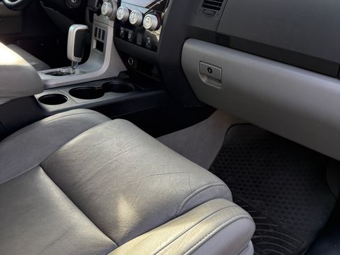 Used 2007 Toyota Tundra Limited image 5