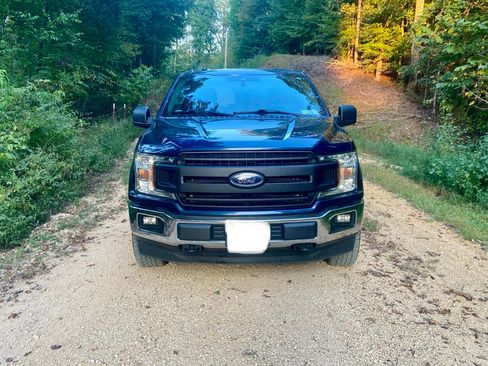 Used 2019 Ford F150 XL w/ Equipment Group 101A Mid AWD/4WD image 6