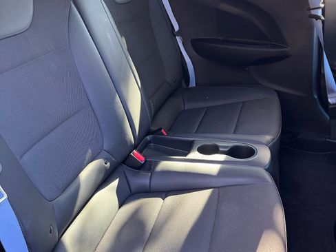 Used 2022 Hyundai Veloster N image 18