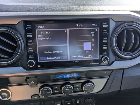 Used 2023 Toyota Tacoma TRD Sport image 10