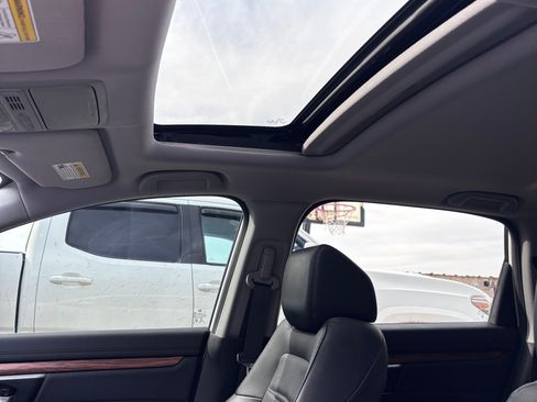 Used 2021 Honda CR-V EX-L image 4