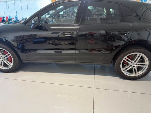 Used 2017 Porsche Macan S AWD/4WD image 4