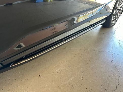 Used 2022 Lexus RX 450h AWD w/ Luxury Package image 18