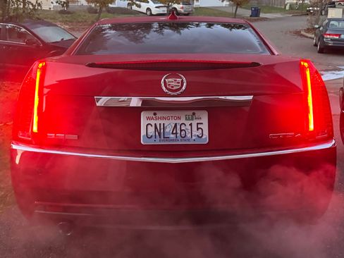 Used 2009 Cadillac CTS 3.6 AWD w/ Performance Luxury Package image 4