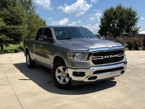 Used 2019 RAM 1500 Big Horn AWD/4WD image 1