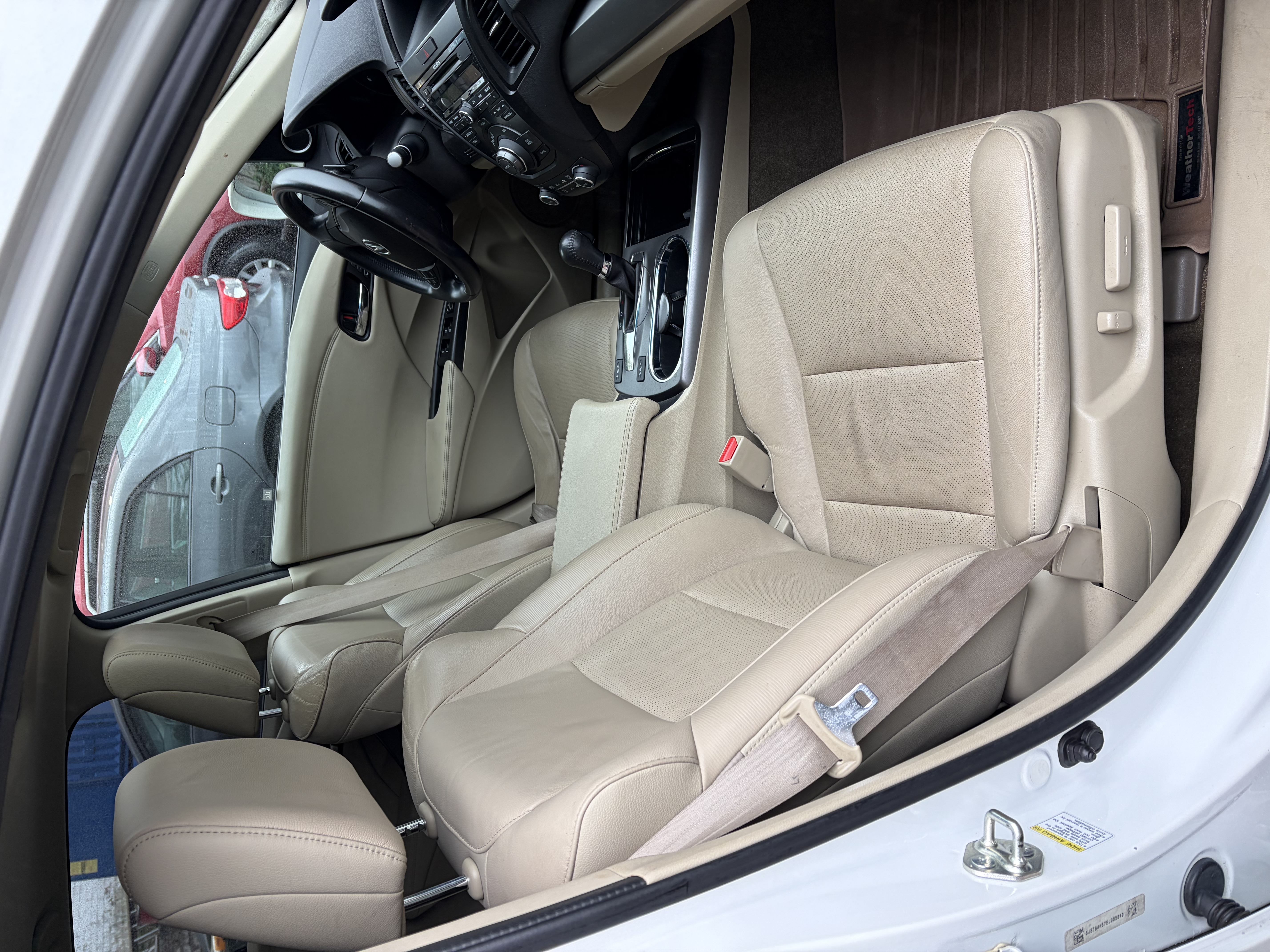 Used 2014 Acura RDX w/ Technology Package AWD/4WD image 12