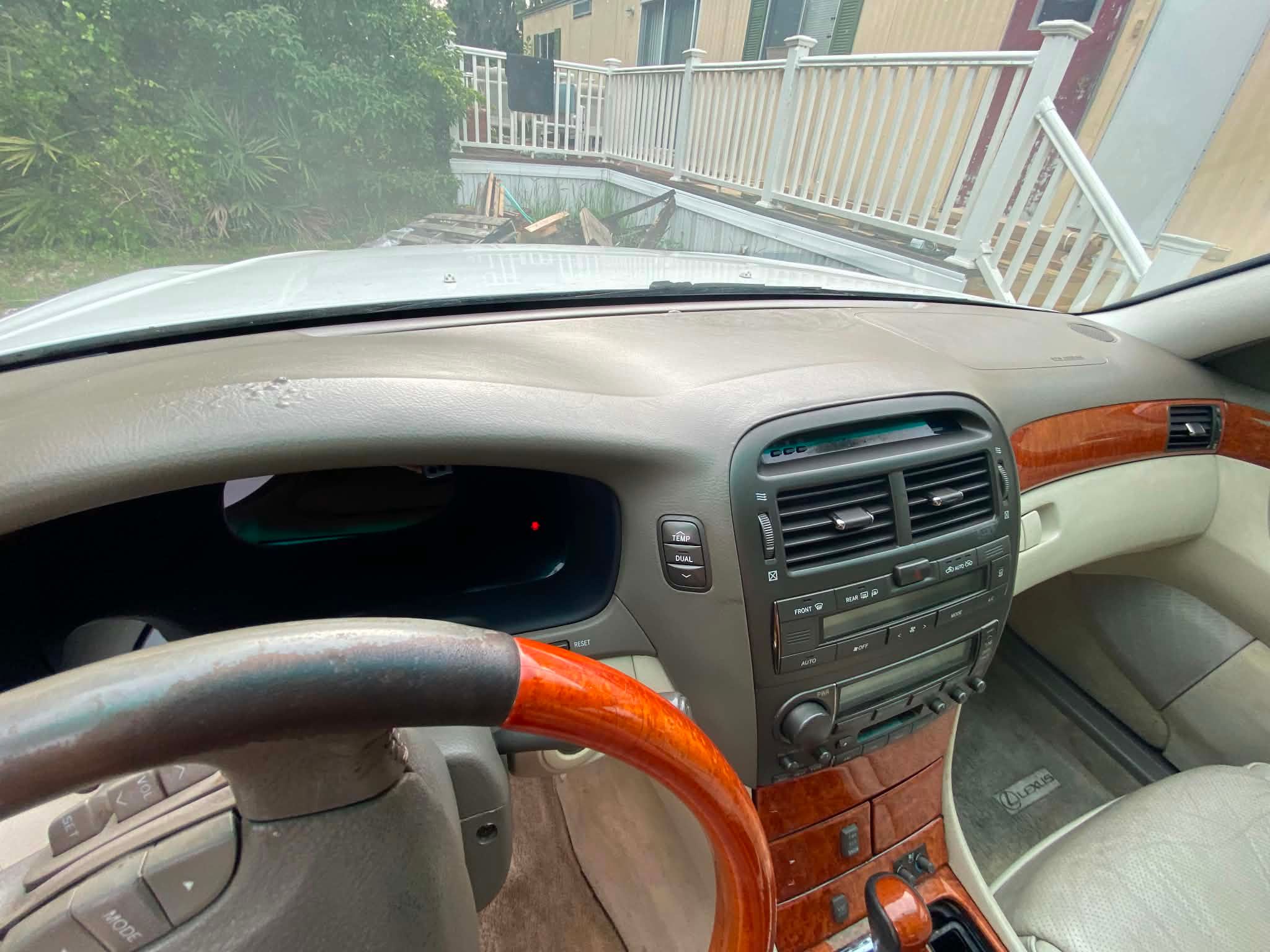 Used 2003 Lexus LS 430 RWD image 21