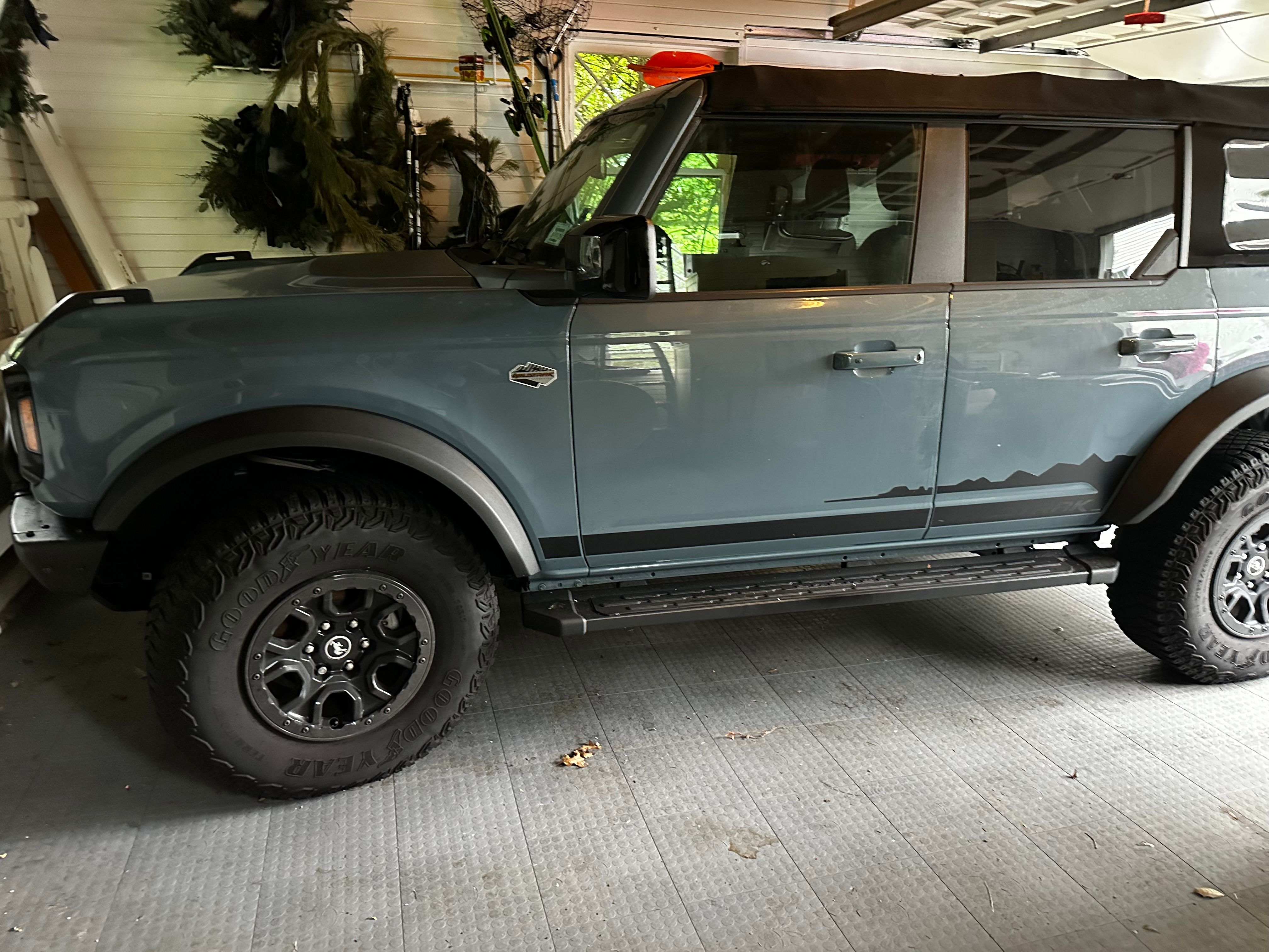 Used 2021 Ford Bronco Wildtrak AWD/4WD image 2