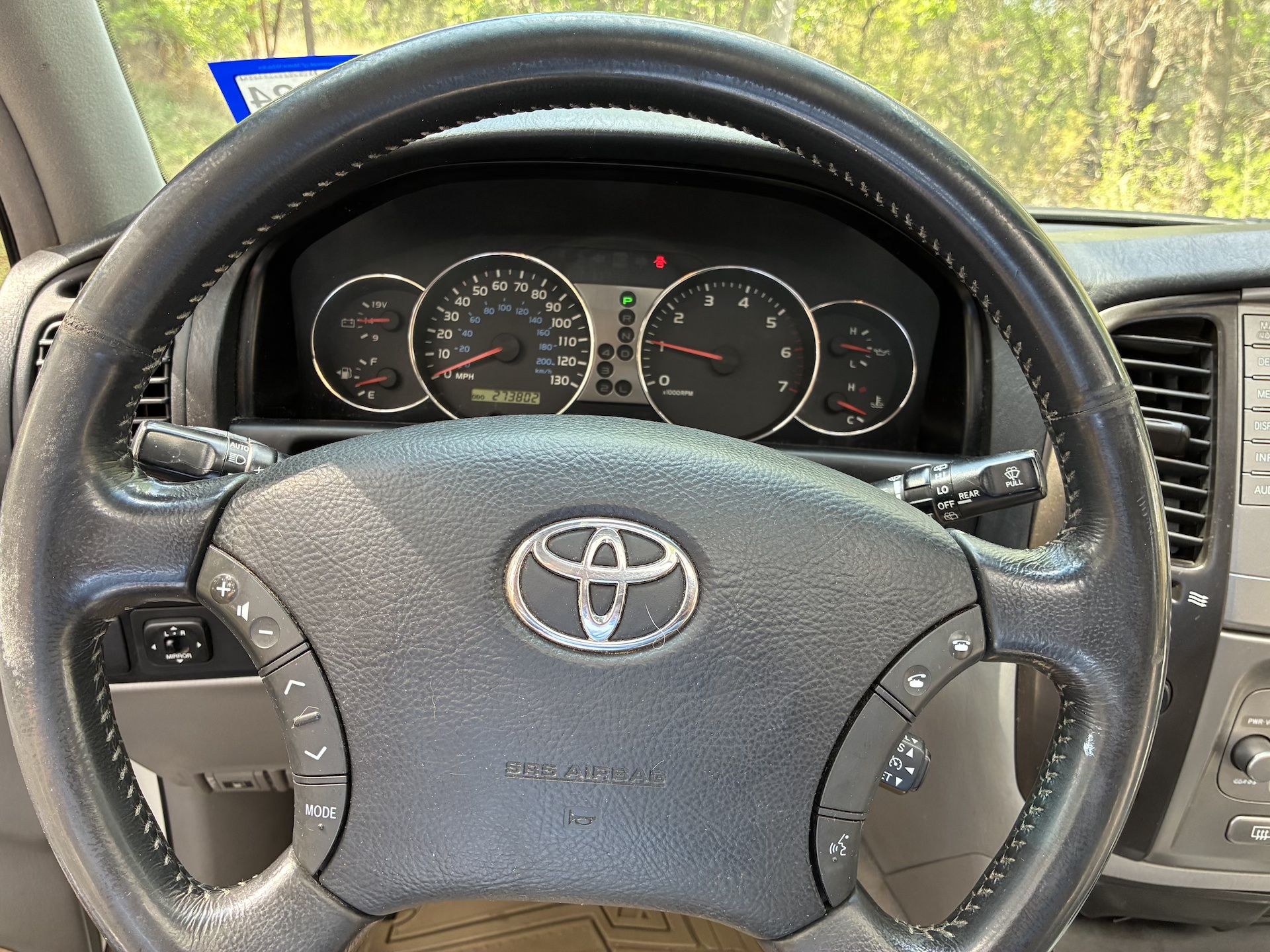 Used 2005 Toyota Land Cruiser AWD/4WD image 23