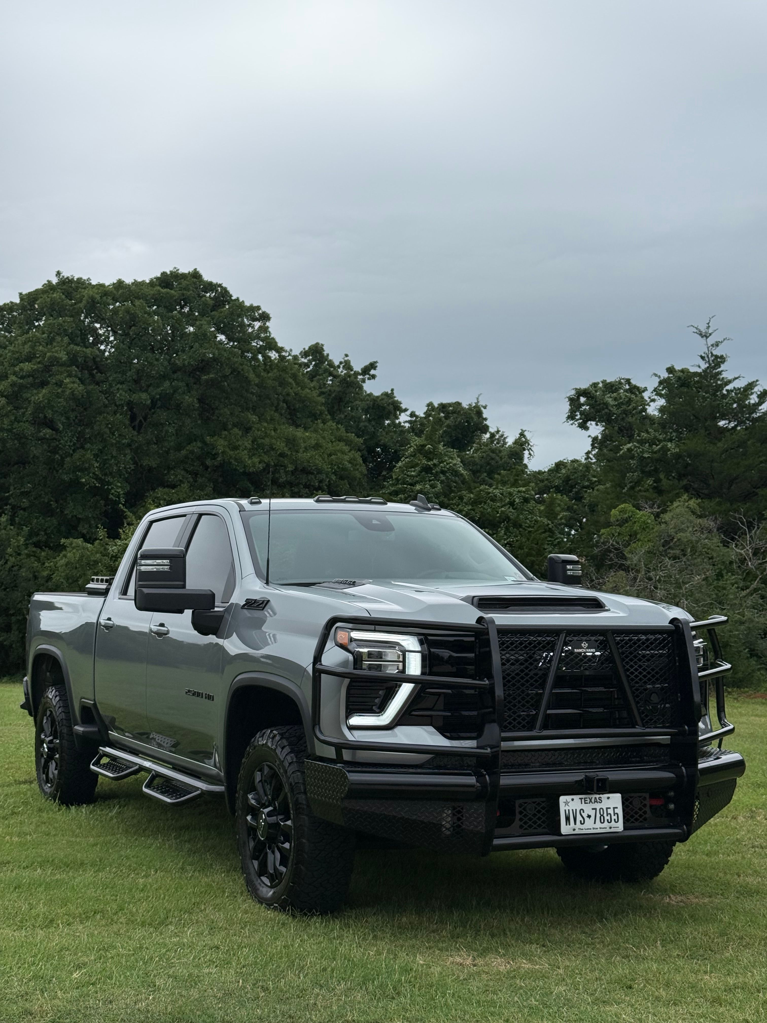 Used 2025 Chevrolet Silverado 2500 LT w/ Trail Boss Package AWD/4WD image 1