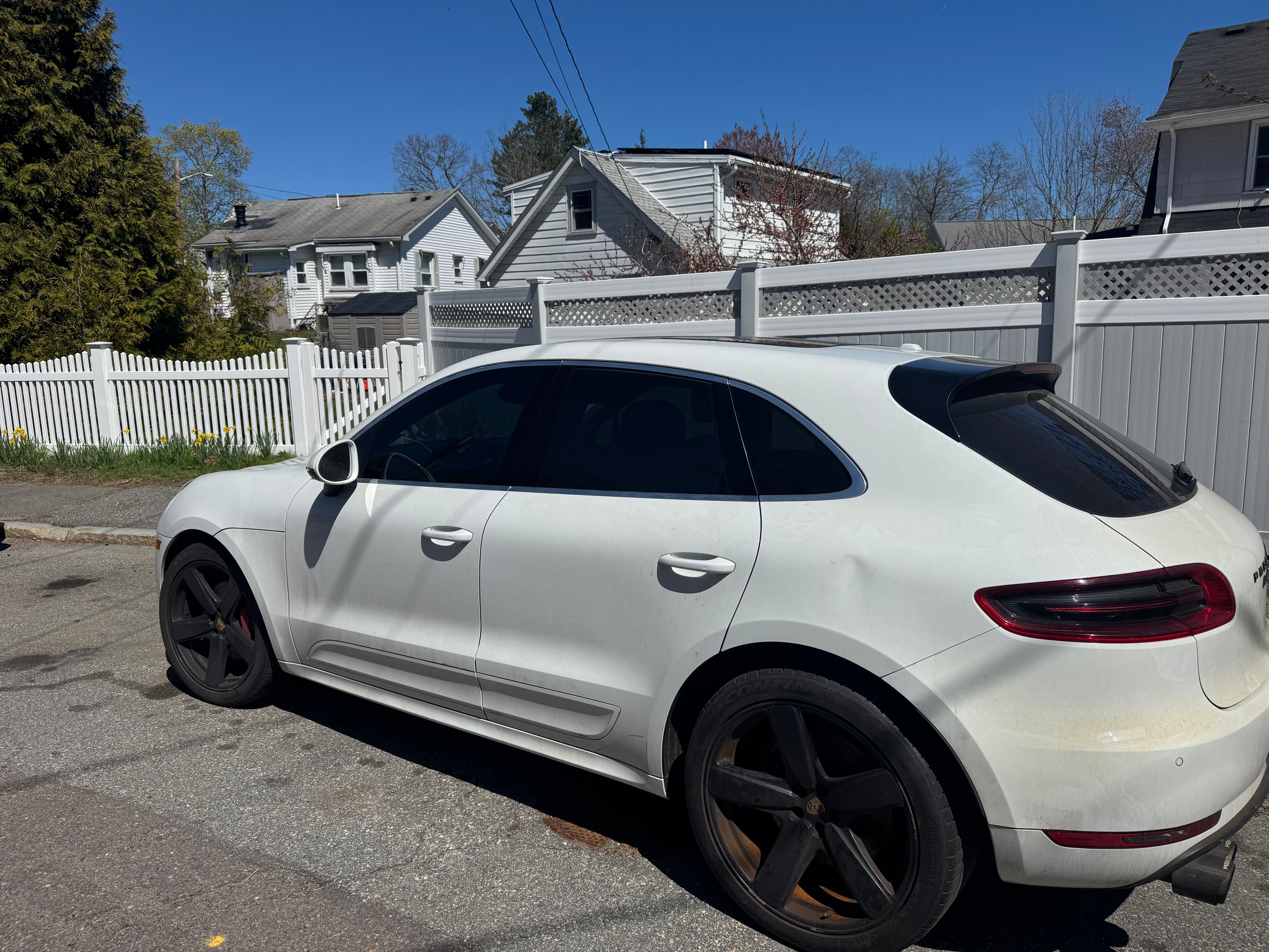 Used 2016 Porsche Macan Turbo AWD/4WD image 13